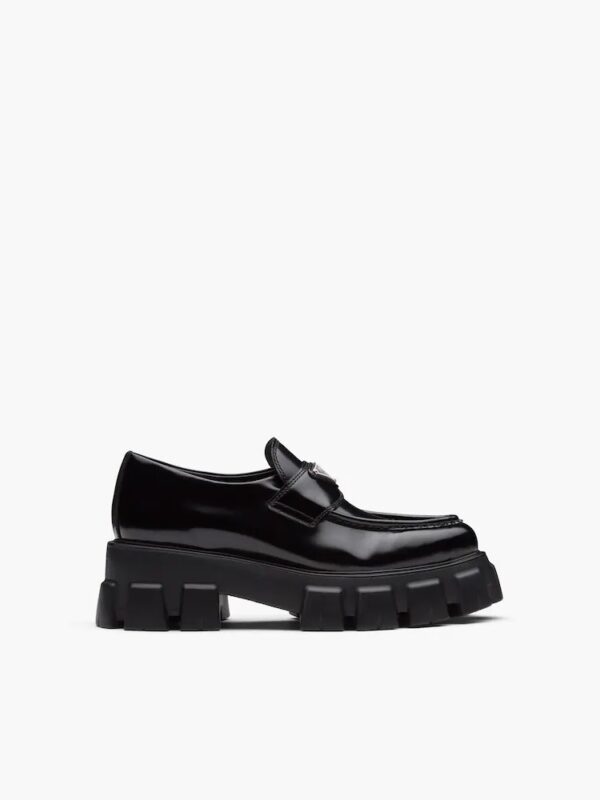 MONOLITH POINTED BRUSHED LEATHER LOAFERS