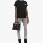 FLOCKED LOGO TEE