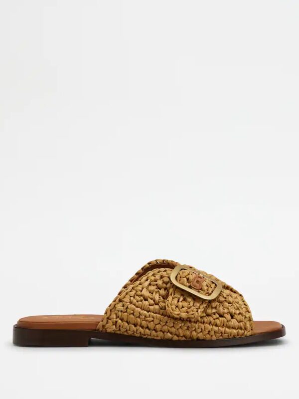 SANDALS IN RAFFIA