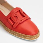 SLIP-ONS IN LEATHER