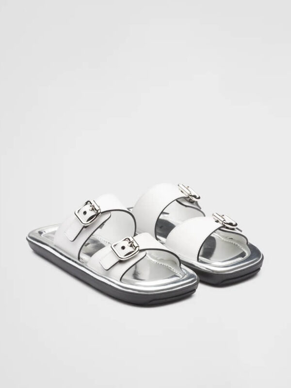 LEATHER SANDALS