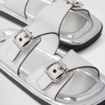 LEATHER SANDALS