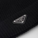 CASHMERE AND WOOL LOGO BEANIE