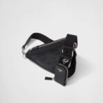 TRIANGLE LEATHER SHOULDER BAG