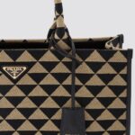 LARGE SYMBOL JACQUARD TOTE