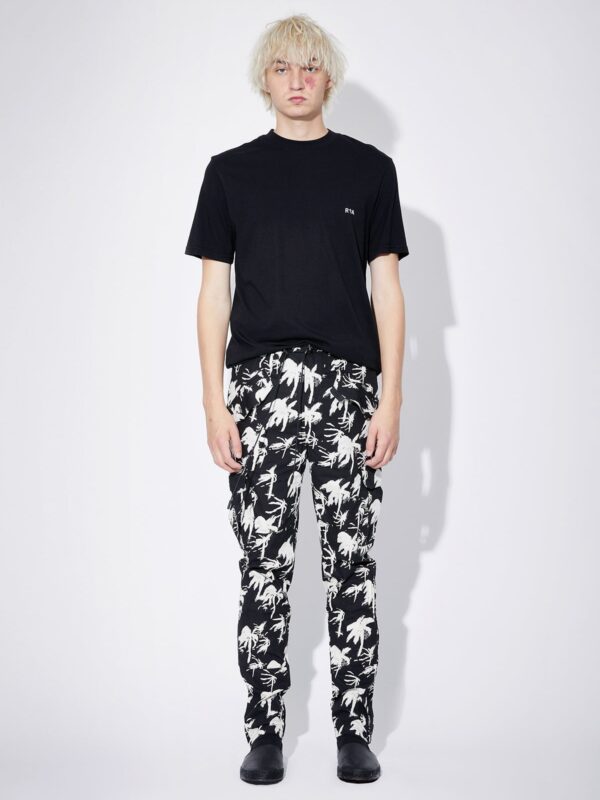 LIAM TEE | BLACK SEARCH FOR MEANING