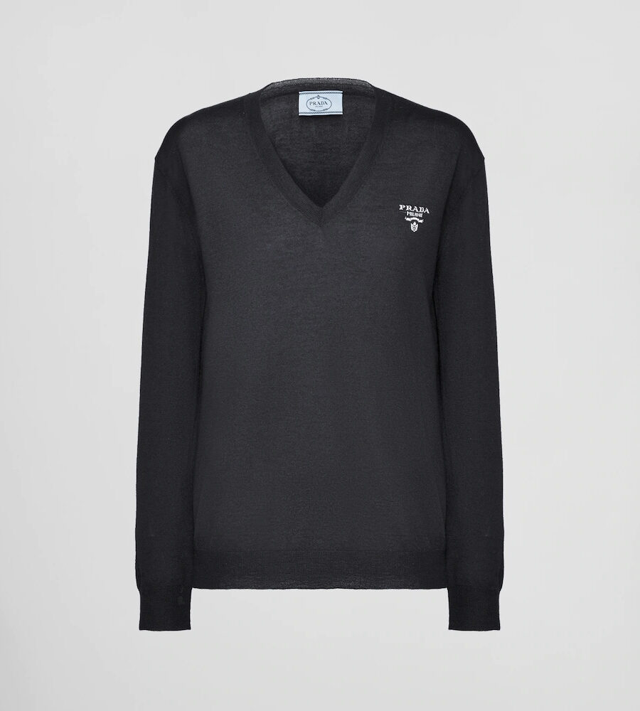 CASHMERE V NECK SWEATER