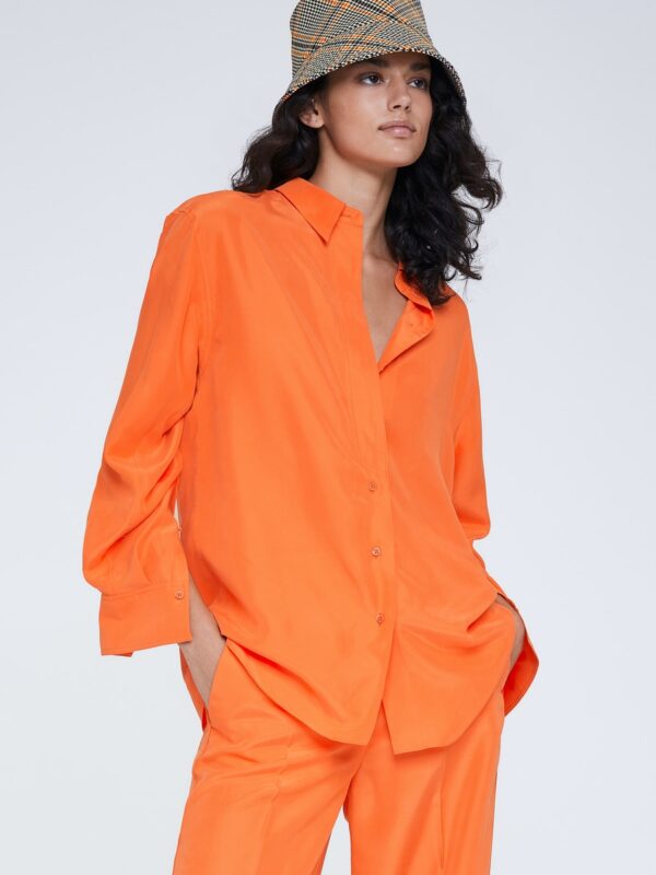HERITAGE EASE BLOUSE