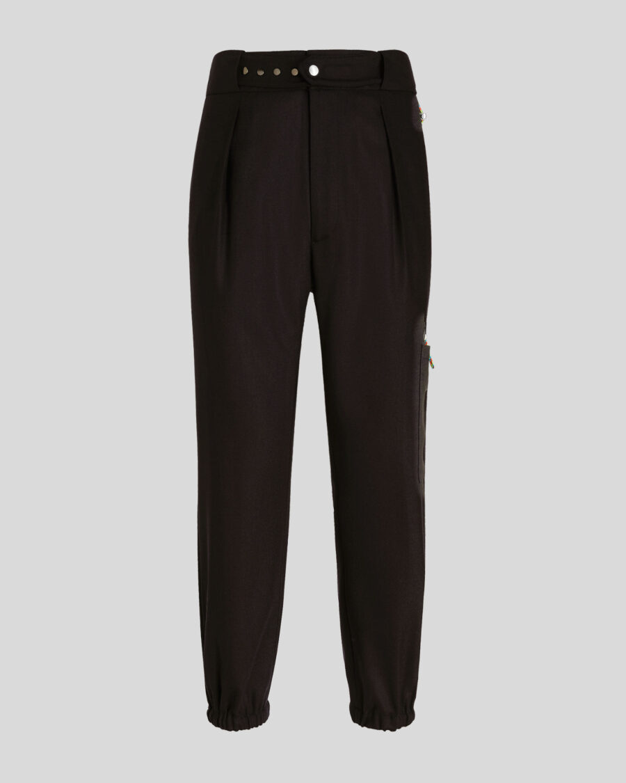 TROUSERS WITH ONE TUCK