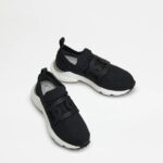 SLIP ON SNEAKERS