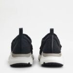 SLIP ON SNEAKERS