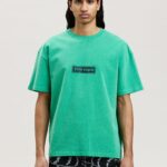 GARMENT DYE BOX LOGO TEE