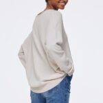 SOFT EDGE V-NECK 1/1