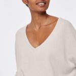 SOFT EDGE V-NECK 1/1