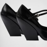 MARY JANE 95 BRUSHED LEATHER PUMPS
