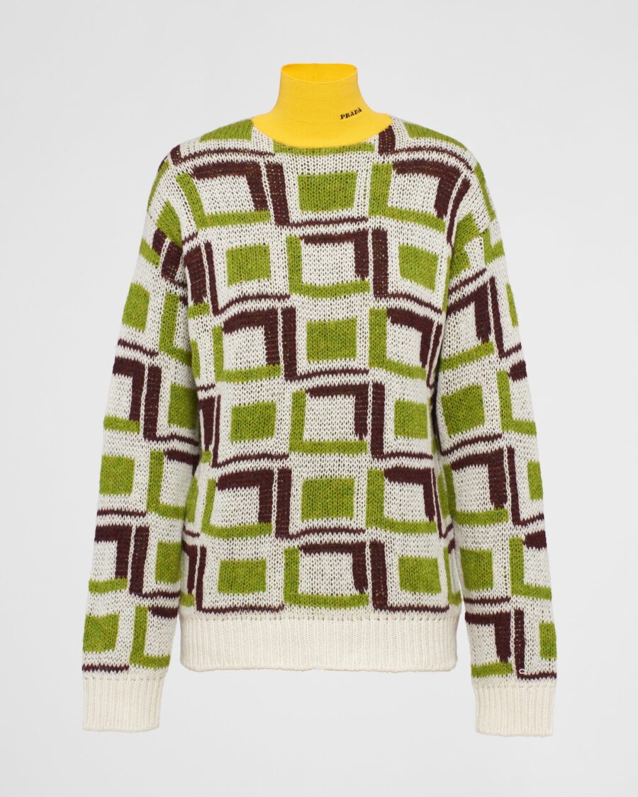 CASHMERE AND WOOL TURTLENECK
