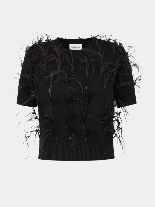 KNITWEAR WITH FEATHERS