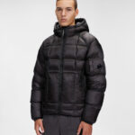 HOODED PUFFER COAT
