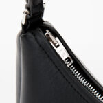 MARQUESS CROSSBODY IN LEATHER