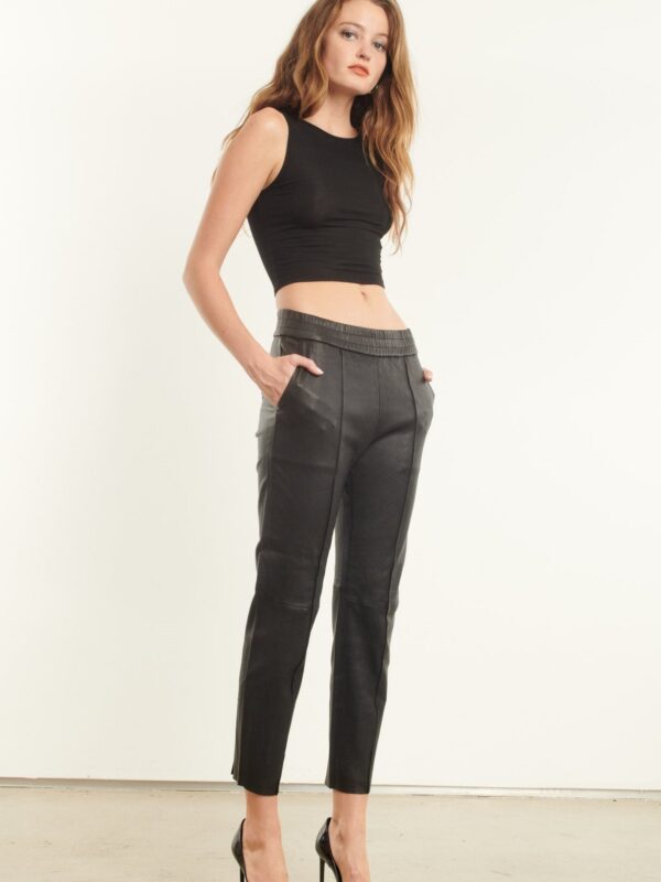 BLACK LEATHER SLIM FIT JOGGER