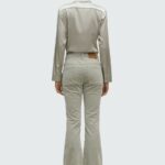 SHINY EASE BLOUSE