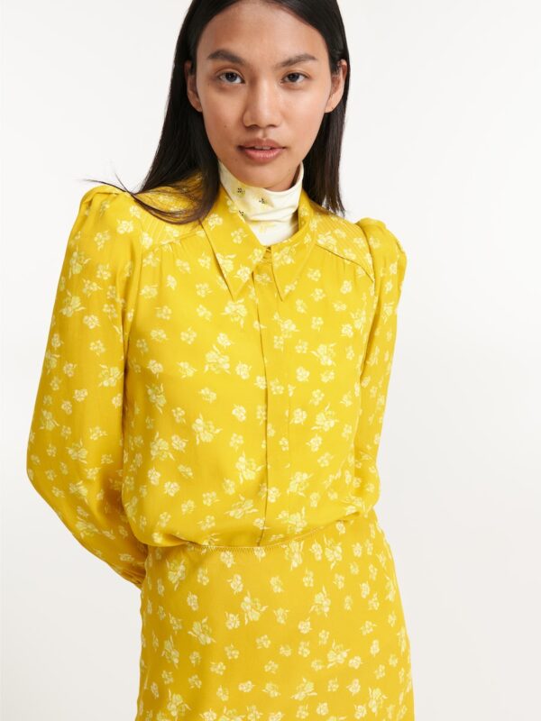 ECCENTRIC FLORAL BLOUSE