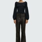 SLEEK RIBS PULLOVER