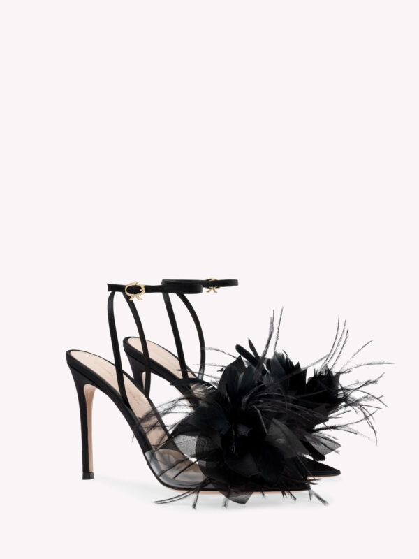 YNEZ SANDAL