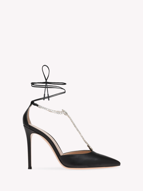 BRILLIANT HEEL