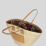 STRAW HANDBAG WITH PAISLEY LINING