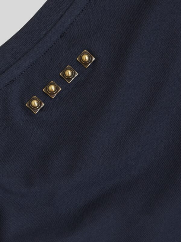 BACK STUDS TEE