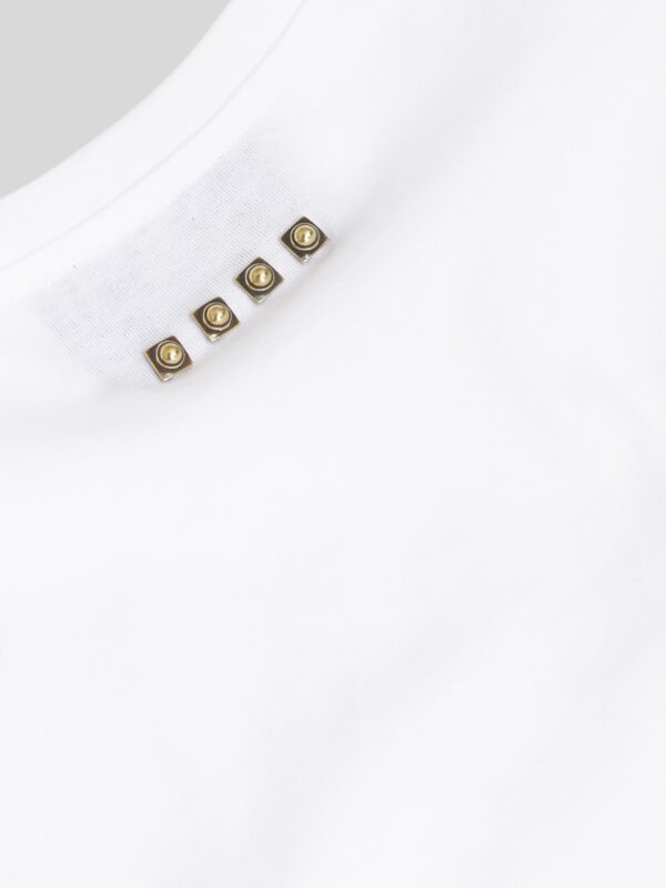 BACK STUDS TEE