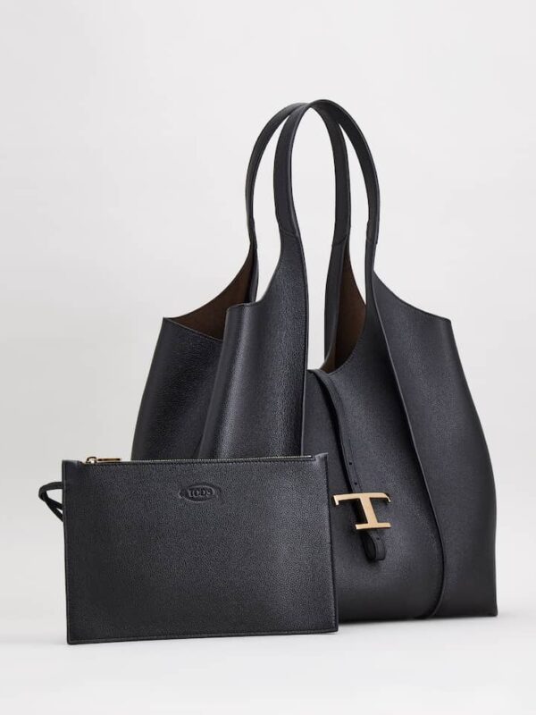T Timeless Hobo Bag in Leather Medium