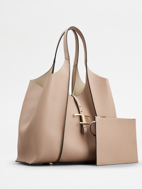 T Timeless Shopping Bag in Leather Medium