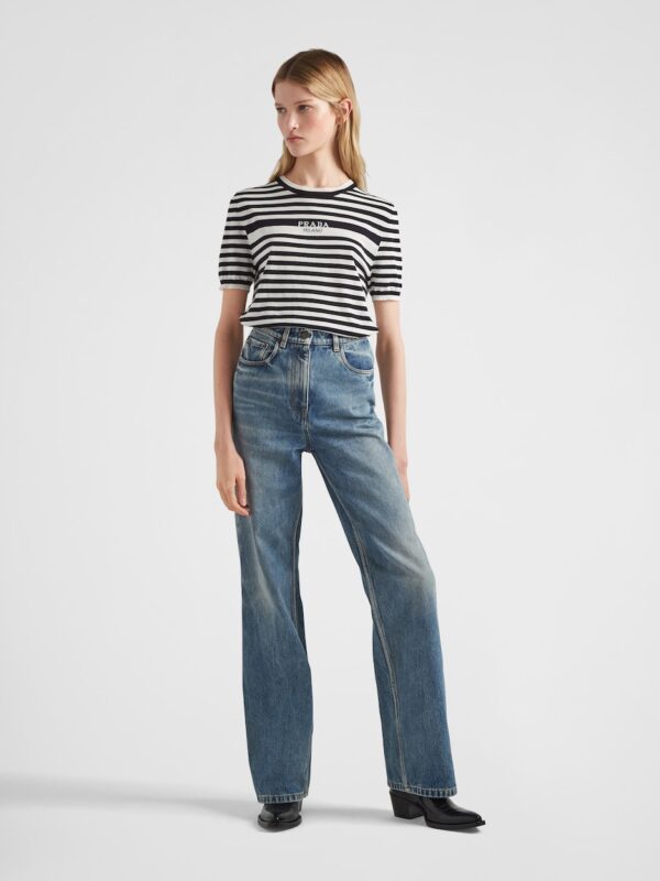 WIDE LEG BACK LOGO JEANS