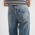 WIDE LEG BACK LOGO JEANS