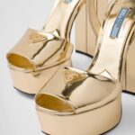 MATALLIC PLATFORM HEELS