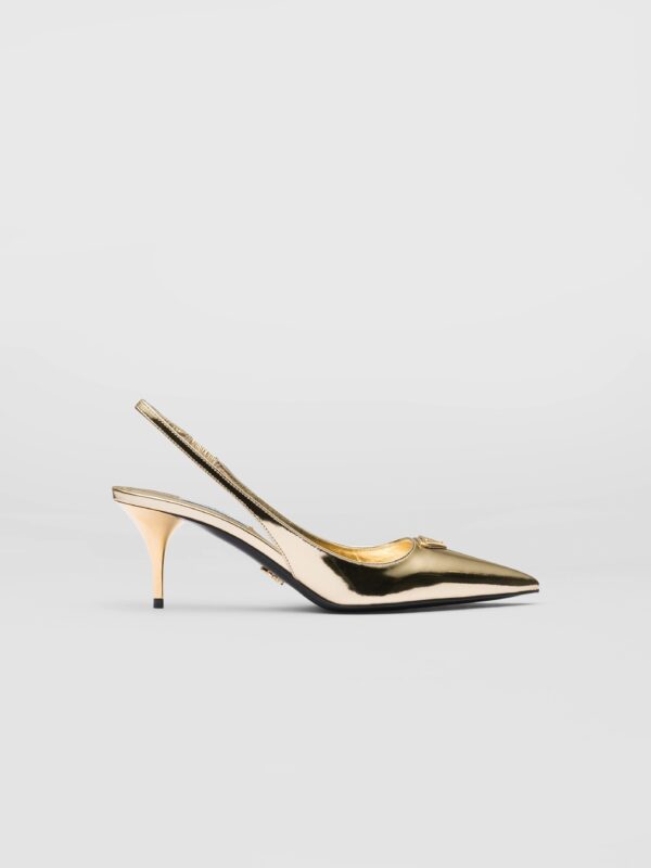 METALLIC SLINGBACK PUMPS