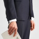 SINGLE BREASTED SUIT
