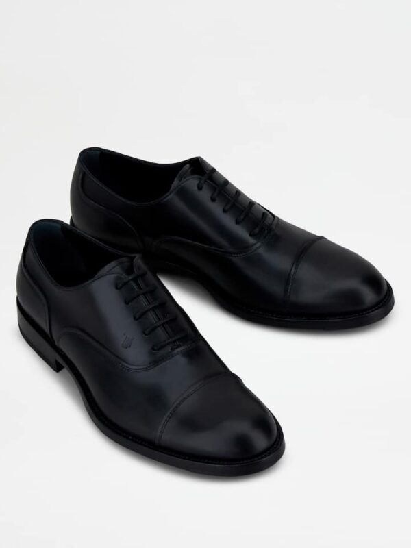 LACE UP LOAFERS