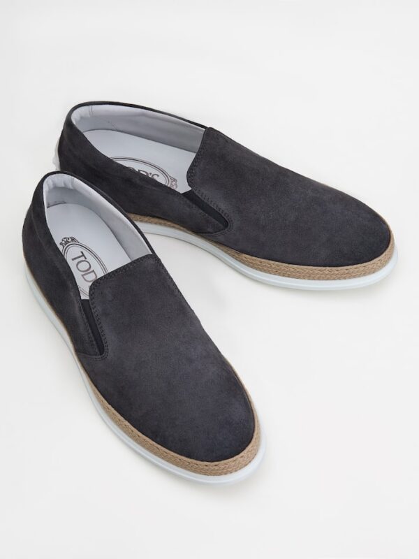 SLIP ONS IN SUEDE