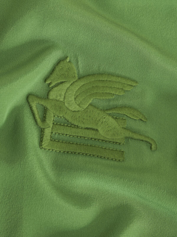 CRÊPE DE CHINE SHIRT WITH EMBROIDERED PEGASO