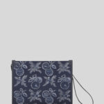 MEDIUM JACQUARD POUCH WITH APPLES