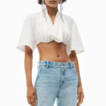 MID RISE STRAIGHT LEG JEANS