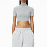 REFLECTIVE CROPPED PULLOVER
