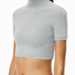 REFLECTIVE CROPPED PULLOVER