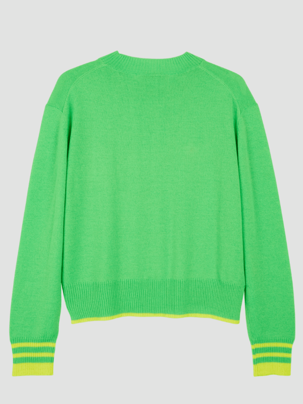 FLOWER EMBROIDERED SWEATER
