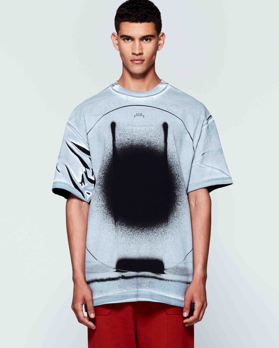 EXPOSURE TEE