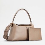 T CASE SMALL LEATHER SHOULDER BAG