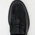 LOAFERS IN LEATHER